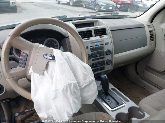 2008 Ford Escape Xlt მანქანა იყიდება აუქციონზე, vin: 1FMCU03138KE75708, აუქციონის ნომერი: 40065573
