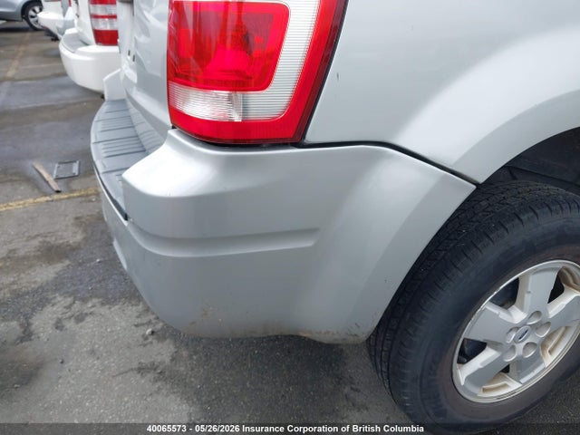 2008 Ford Escape Xlt მანქანა იყიდება აუქციონზე, vin: 1FMCU03138KE75708, აუქციონის ნომერი: 40065573