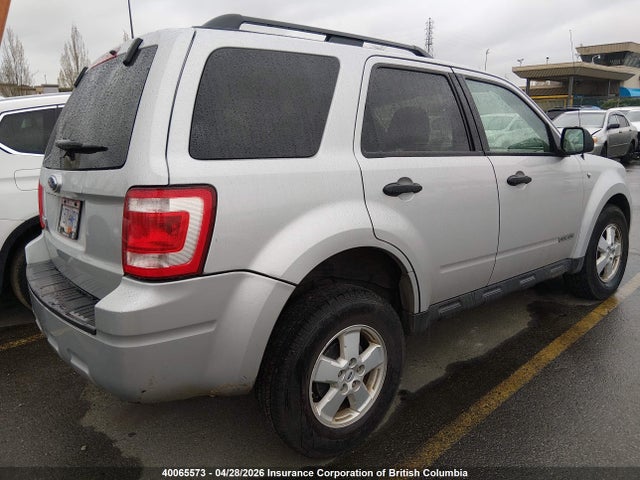 2008 Ford Escape Xlt მანქანა იყიდება აუქციონზე, vin: 1FMCU03138KE75708, აუქციონის ნომერი: 40065573