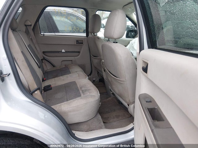 2008 Ford Escape Xlt მანქანა იყიდება აუქციონზე, vin: 1FMCU03138KE75708, აუქციონის ნომერი: 40065573