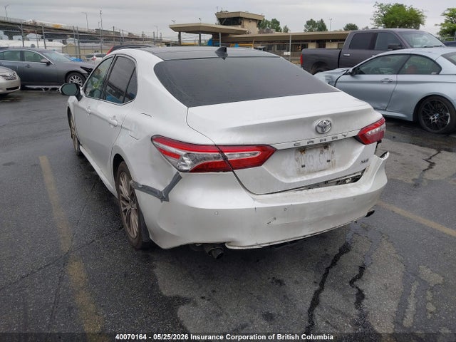 4T1BZ1HK2JU005930 Toyota Camry