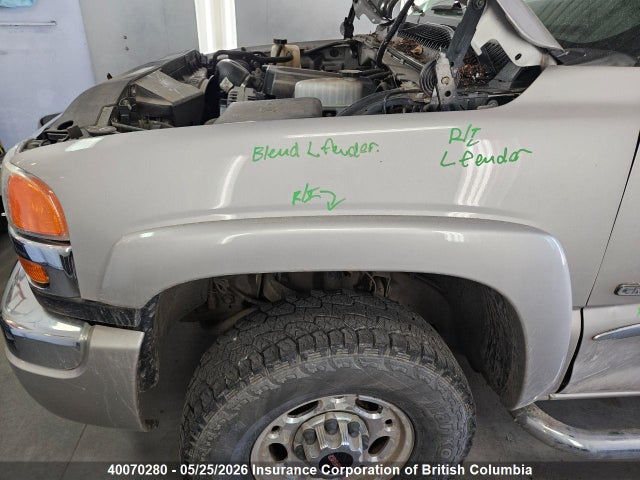 2004 Gmc Sierra K2500 Heavy Duty მანქანა იყიდება აუქციონზე, vin: 1GTHK23G54F250712, აუქციონის ნომერი: 40070280