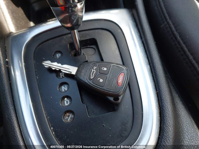 Auction sale of the 2013 Chrysler 200, vin: 1C3CCBAB6DN523617, lot number: 40070305