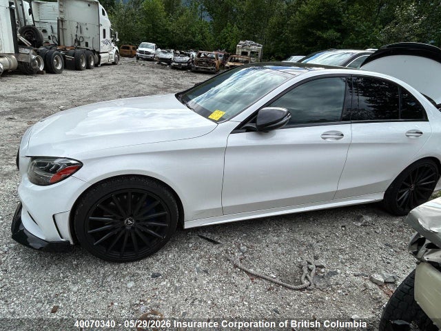 40070340 :رقم المزاد ، 55SWF8EB3KU301334 vin ، 2019 Mercedes-benz C 300 4mati مزاد بيع