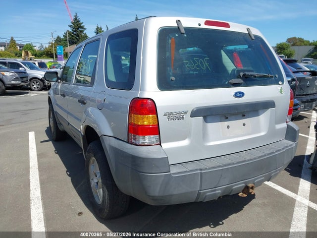 2005 Ford Escape Xls მანქანა იყიდება აუქციონზე, vin: 1FMYU02Z35KA24268, აუქციონის ნომერი: 40070365