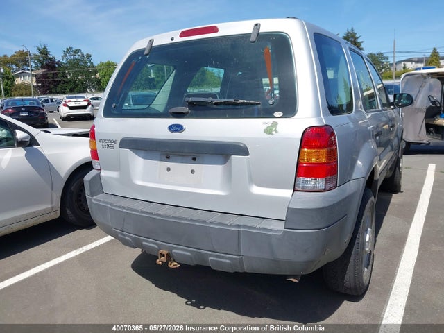 2005 Ford Escape Xls მანქანა იყიდება აუქციონზე, vin: 1FMYU02Z35KA24268, აუქციონის ნომერი: 40070365