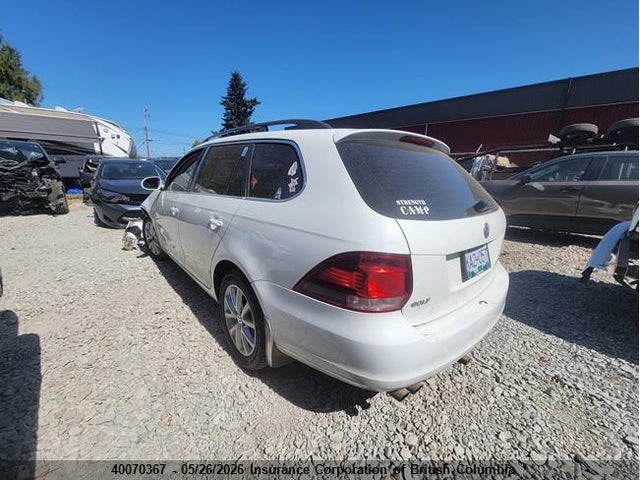 40070367 :رقم المزاد ، 3VWML7AJ8EM613767 vin ، 2014 Volkswagen Golf مزاد بيع