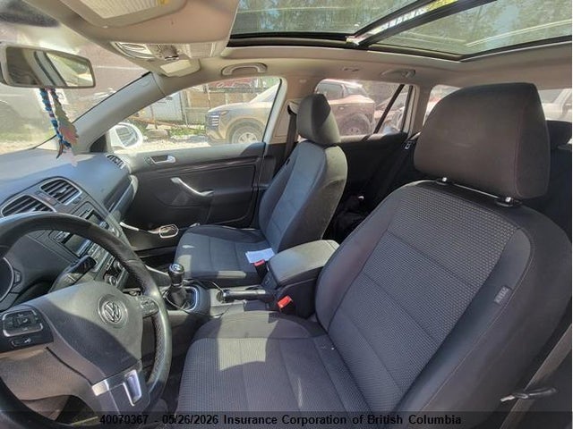 40070367 :رقم المزاد ، 3VWML7AJ8EM613767 vin ، 2014 Volkswagen Golf مزاد بيع
