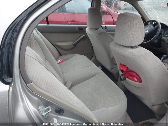 40061382 :رقم المزاد ، 2HGES16611H924706 vin ، 2001 Honda Civic Lx مزاد بيع