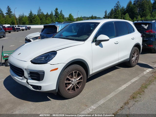 Продаж на аукціоні авто 2016 Porsche Cayenne, vin: WP1AA2A23GKA36582, номер лоту: 40070391