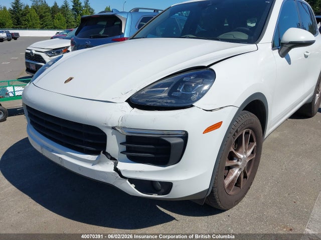 Продаж на аукціоні авто 2016 Porsche Cayenne, vin: WP1AA2A23GKA36582, номер лоту: 40070391