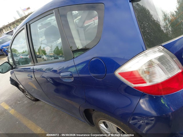 Продажа на аукционе авто 2013 Honda Fit Lx, vin: LUCGE8H51D3004816, номер лота: 40068072