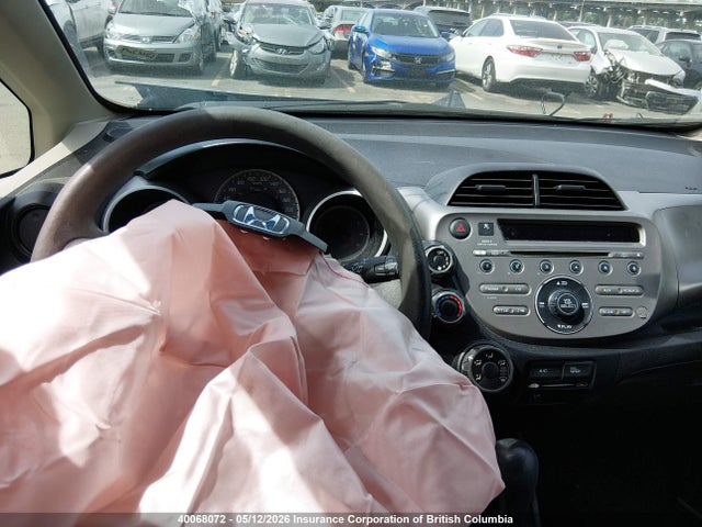 Продажа на аукционе авто 2013 Honda Fit Lx, vin: LUCGE8H51D3004816, номер лота: 40068072