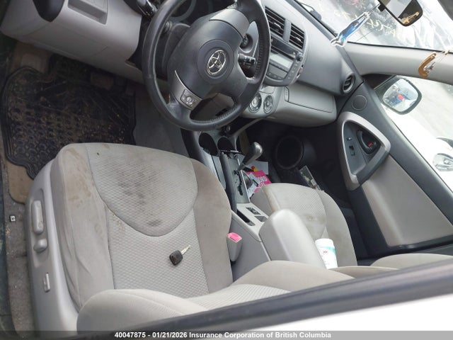40047875 :رقم المزاد ، JTMBD31V465029926 vin ، 2006 Toyota Rav4 Limited مزاد بيع