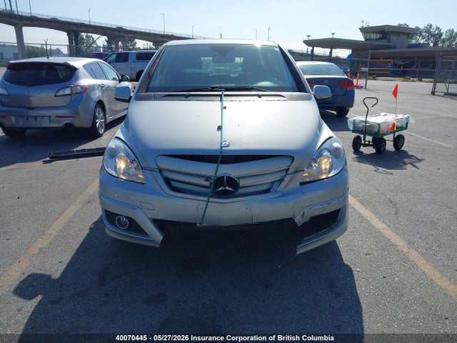40070445 :رقم المزاد ، WDDFH3DB0BJ704069 vin ، 2011 Mercedes-benz B200 مزاد بيع