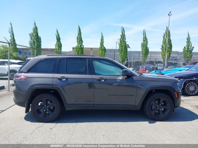 1C4RJHAG3RC248981 Jeep Grand Cherokee Laredo/altitude
