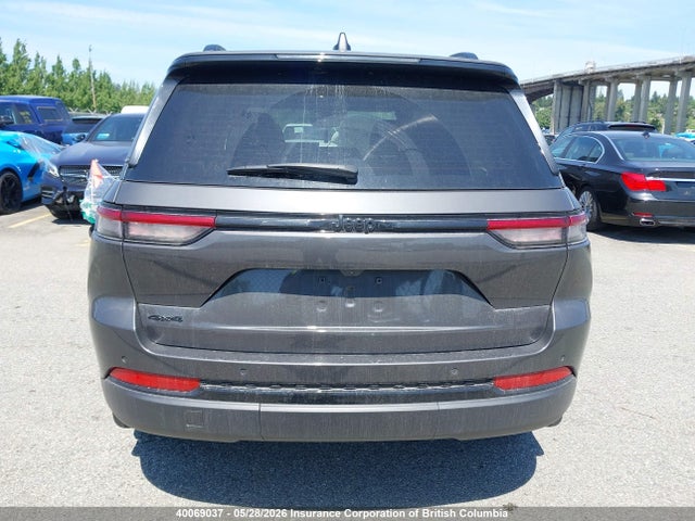 1C4RJHAG3RC248981 Jeep Grand Cherokee Laredo/altitude
