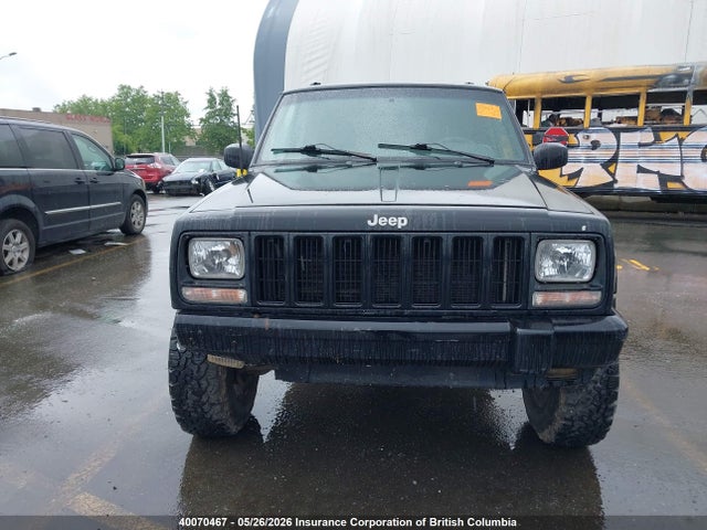 Продажа на аукционе авто 1999 Jeep Cherokee Limited, vin: 1J4FF78S4XL595087, номер лота: 40070467