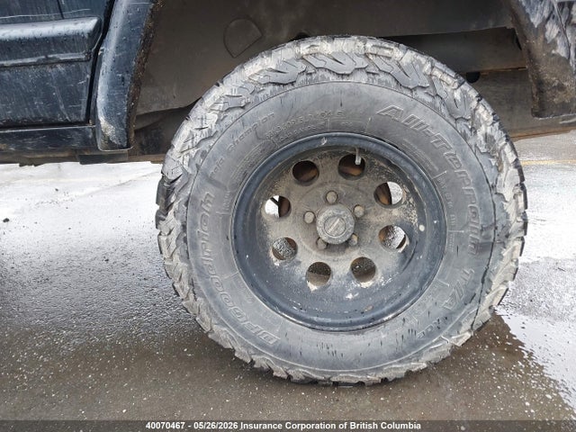 Продажа на аукционе авто 1999 Jeep Cherokee Limited, vin: 1J4FF78S4XL595087, номер лота: 40070467