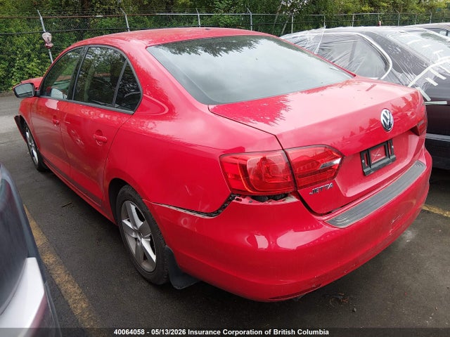 40064058 :رقم المزاد ، 3VW2K7AJ2EM428298 vin ، 2014 Volkswagen Jetta S مزاد بيع