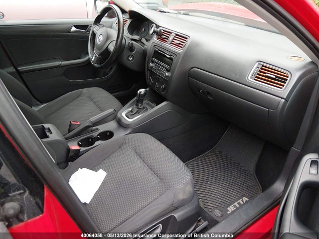 40064058 :رقم المزاد ، 3VW2K7AJ2EM428298 vin ، 2014 Volkswagen Jetta S مزاد بيع
