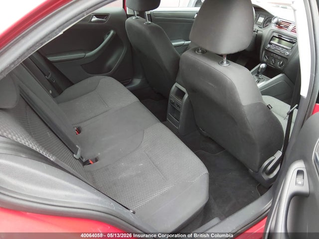 40064058 :رقم المزاد ، 3VW2K7AJ2EM428298 vin ، 2014 Volkswagen Jetta S مزاد بيع