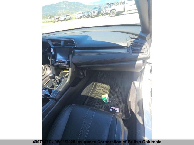 2018 Honda Civic მანქანა იყიდება აუქციონზე, vin: SHHFK7G94JU302829, აუქციონის ნომერი: 40070477