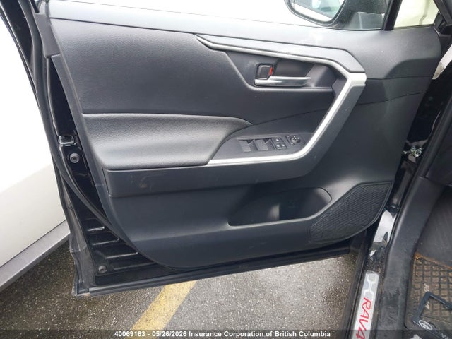 Продажа на аукционе авто 2024 Toyota Rav4 Prime Xse, vin: JTMGB3FV8RD185711, номер лота: 40069163