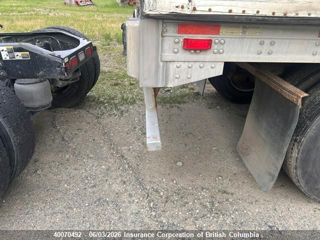 Auction sale of the 2000 Great Dane Reefer Van Trailer, vin: 1GRAA962XYW038204, lot number: 40070492