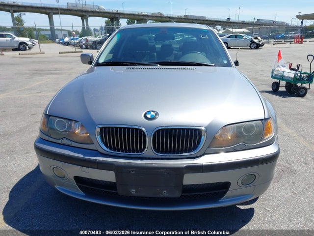 40070493 :رقم المزاد ، WBAEV53415KM39834 vin ، 2005 Bmw 330i مزاد بيع