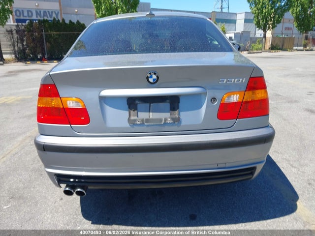 40070493 :رقم المزاد ، WBAEV53415KM39834 vin ، 2005 Bmw 330i مزاد بيع