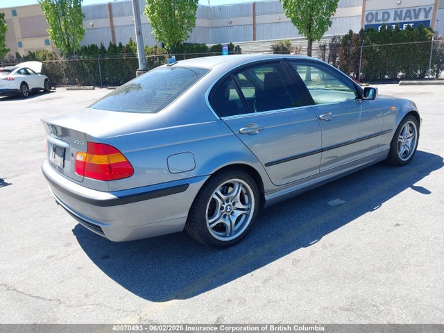 40070493 :رقم المزاد ، WBAEV53415KM39834 vin ، 2005 Bmw 330i مزاد بيع