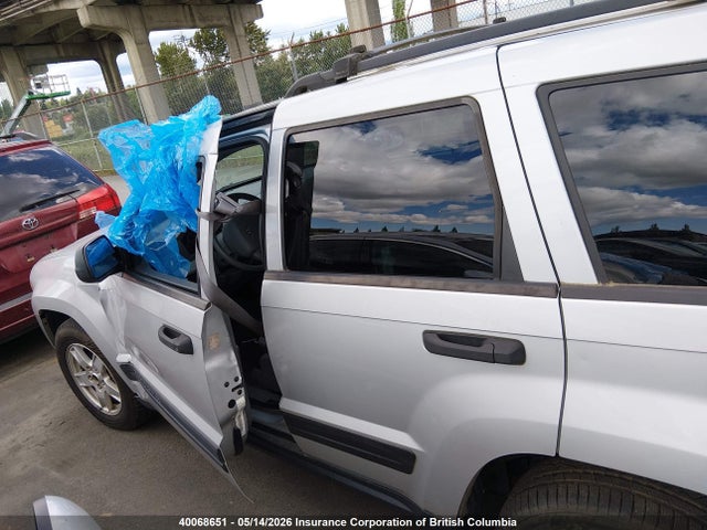 2006 Jeep Grand Cherokee Laredo/columbia/freedom მანქანა იყიდება აუქციონზე, vin: 1J4HR48N66C304418, აუქციონის ნომერი: 40068651