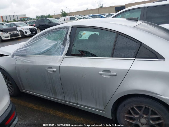 1G1PC5SBXF7139143 Chevrolet Cruze