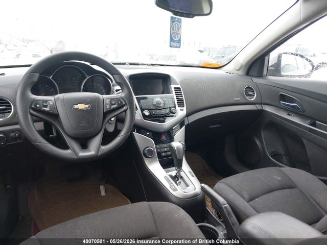 1G1PC5SBXF7139143 Chevrolet Cruze