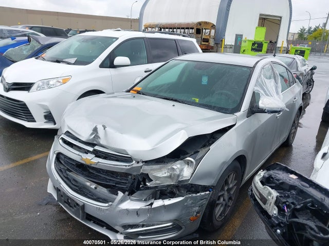 1G1PC5SBXF7139143 Chevrolet Cruze