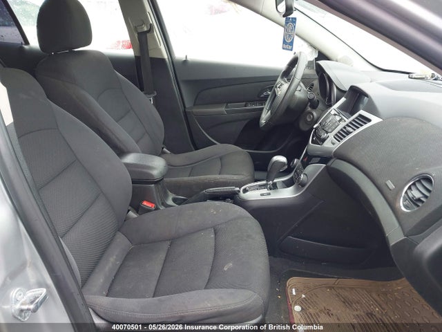1G1PC5SBXF7139143 Chevrolet Cruze