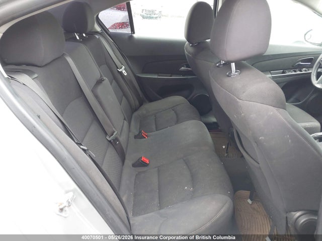 1G1PC5SBXF7139143 Chevrolet Cruze