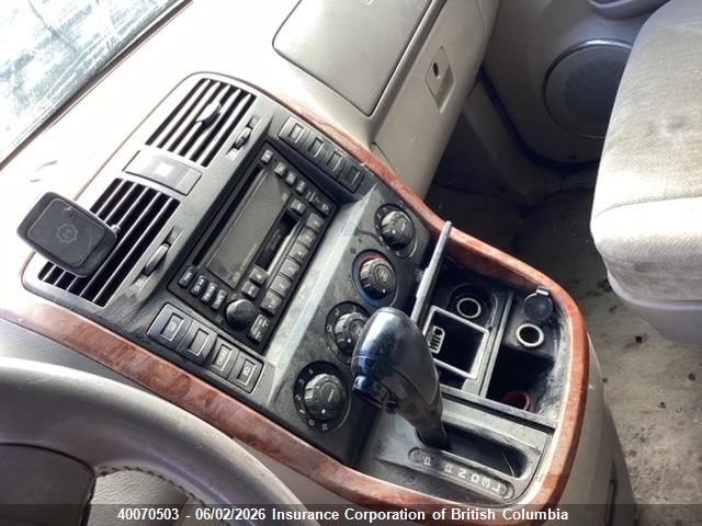 40070503 :رقم المزاد ، KNDUP131756743752 vin ، 2005 Kia Sedona Ex/lx مزاد بيع