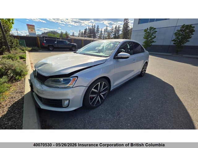 40070530 :رقم المزاد ، 3VW467AJ3CM129395 vin ، 2012 Volkswagen Jetta مزاد بيع