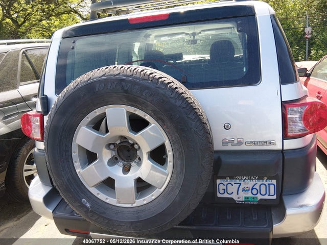 2007 Toyota Fj Cruiser მანქანა იყიდება აუქციონზე, vin: JTEBU11F170054242, აუქციონის ნომერი: 40067752