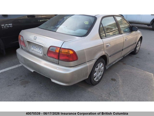 Продаж на аукціоні авто 2000 Honda Civic, vin: 2HGEJ6611YH904583, номер лоту: 40070539
