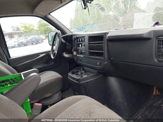 40070540 :رقم المزاد ، 1GCWGFBA7E1165155 vin ، 2014 Chevrolet Express 2500 1wt مزاد بيع