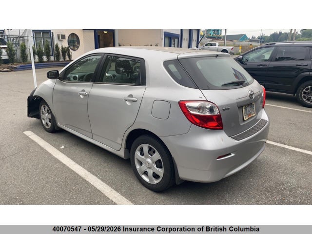 40070547 :رقم المزاد ، 2T1KU4EE2AC294937 vin ، 2010 Toyota Matrix مزاد بيع