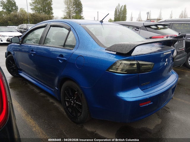 2016 Mitsubishi Lancer Es მანქანა იყიდება აუქციონზე, vin: JA32U2FU3GU602010, აუქციონის ნომერი: 40065445