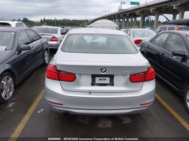 40069964 :رقم المزاد ، WBA3B1C56CF460816 vin ، 2012 Bmw 320 I مزاد بيع
