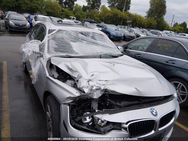 40069964 :رقم المزاد ، WBA3B1C56CF460816 vin ، 2012 Bmw 320 I مزاد بيع