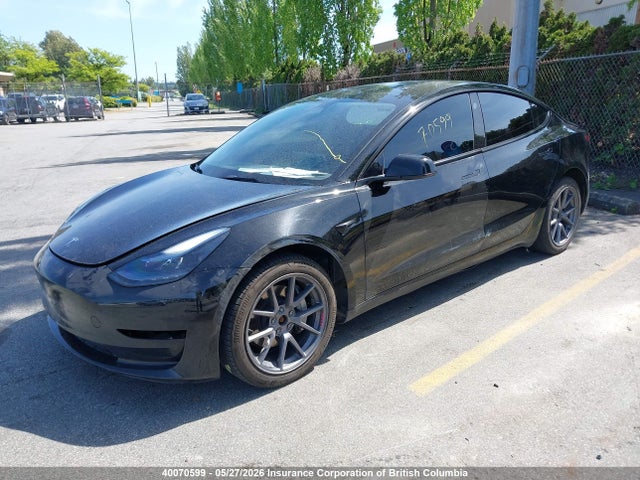 40070599 :رقم المزاد ، LRW3E1EB5PC851652 vin ، 2023 Tesla Model 3 مزاد بيع