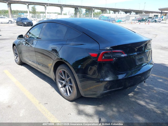 40070599 :رقم المزاد ، LRW3E1EB5PC851652 vin ، 2023 Tesla Model 3 مزاد بيع