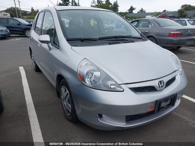 2007 Honda Fit მანქანა იყიდება აუქციონზე, vin: JHMGD384X7S813905, აუქციონის ნომერი: 40054159